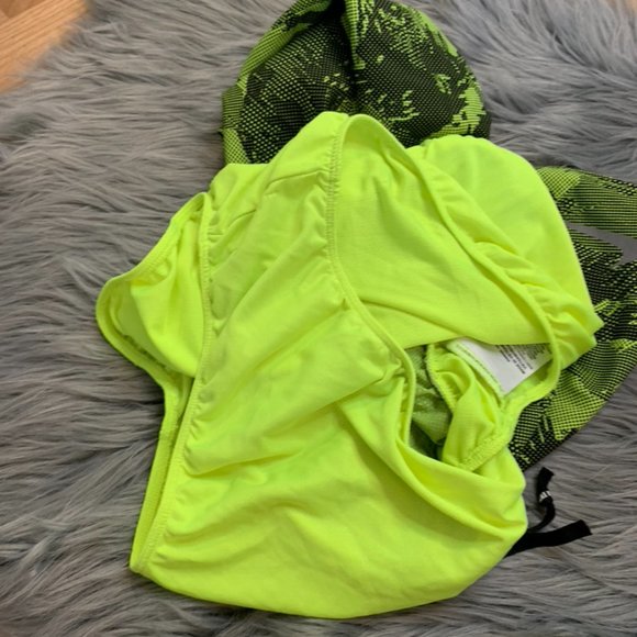 NWOT Nike Dri-Fit Running Shorts, Green Camo, Medium - Picture 3 of 8